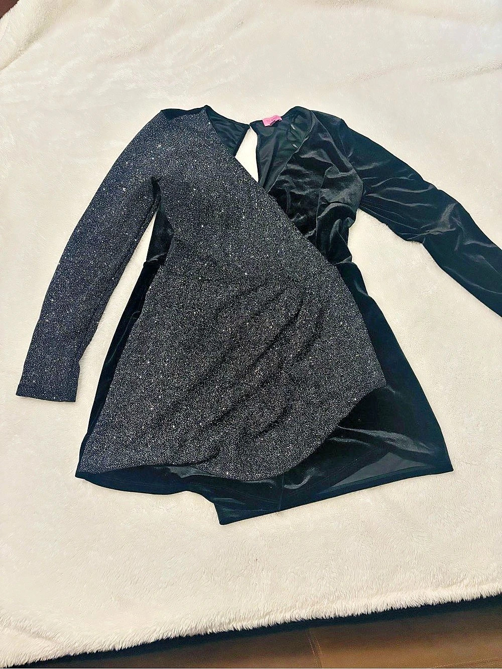 mi ami Women's Black Mini Dress Size Large Like New